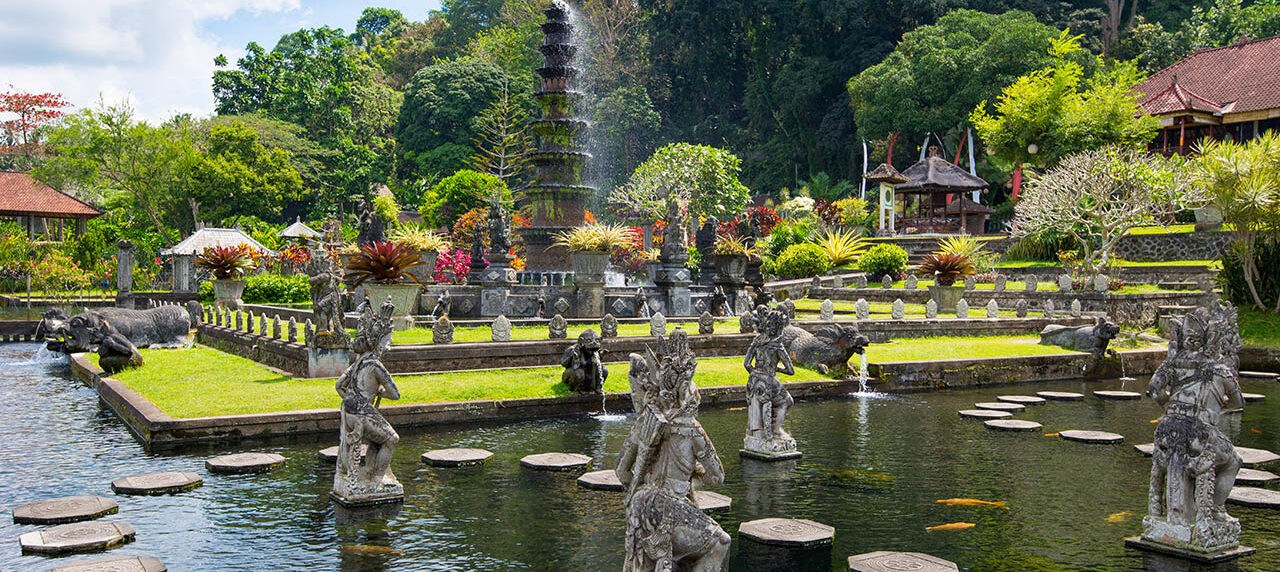 Martinik Travel